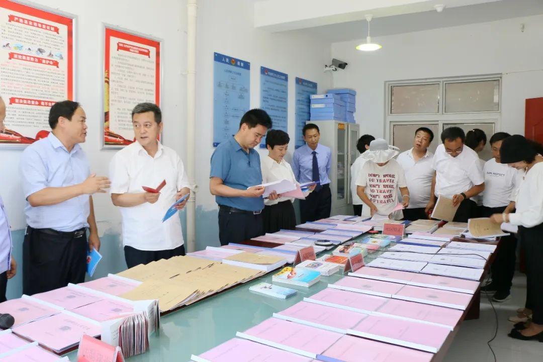 赣州_2025新澳三期必出一肖,蒙蔽热搜、全面解答与解释